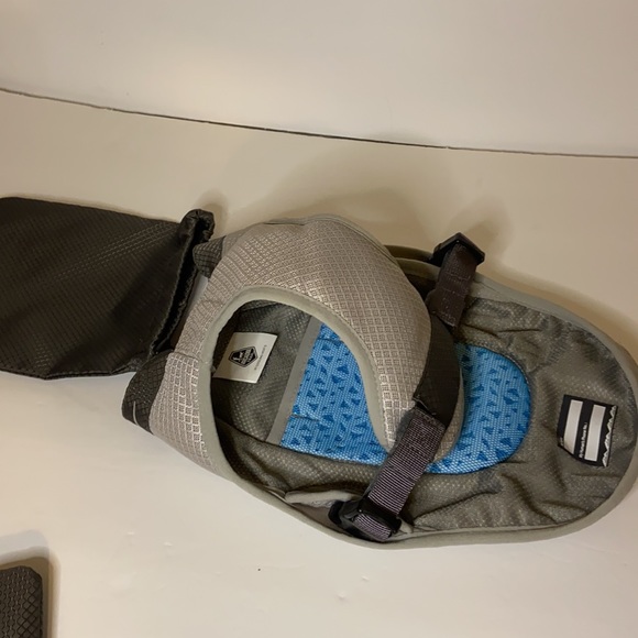Arcadia Trail cooling vest for dogs. Hiking size Small NWT - Picture 12 of 12